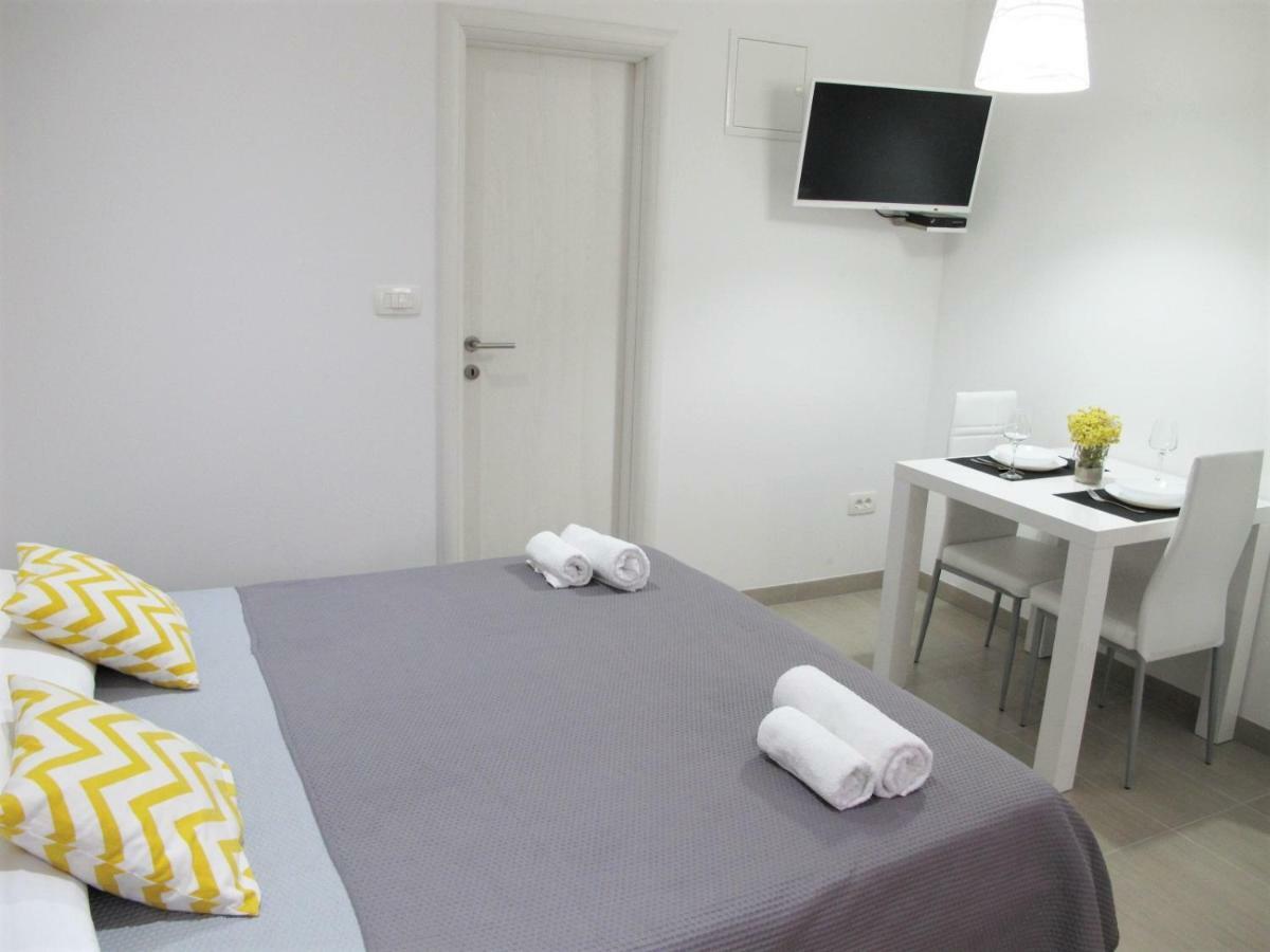 Seaeye Trogir Apartment Exterior foto